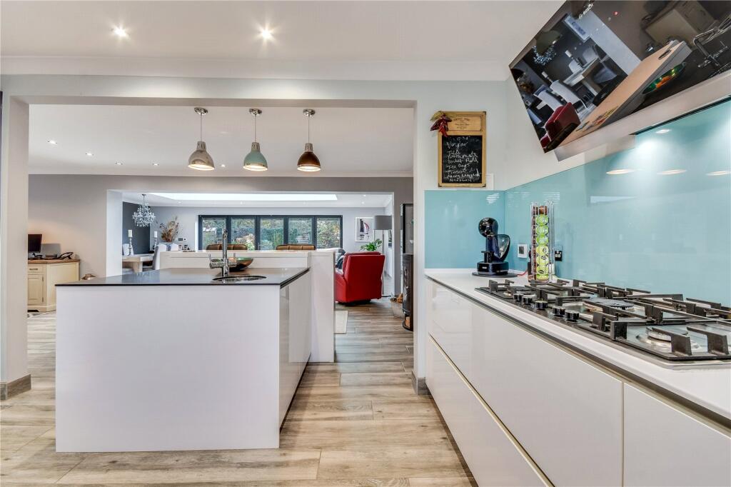 House in Chelmsford, East Hanningfield - View 5