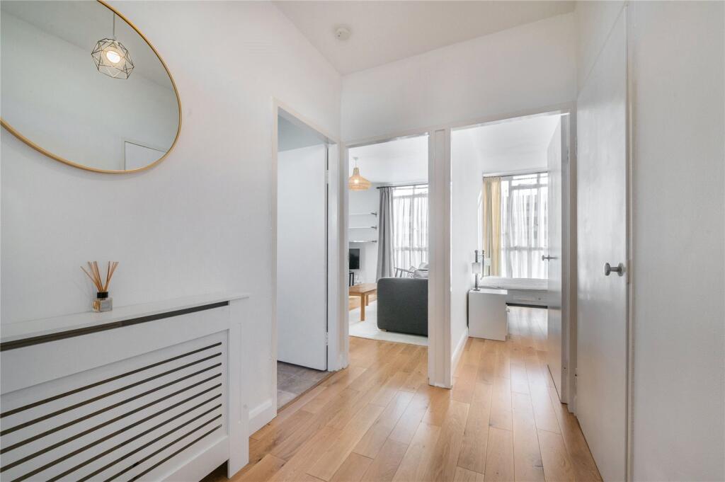 Apartment in London - View 5