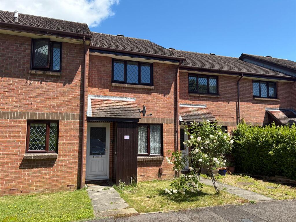 Main image of property: Drum Mead, Petersfield