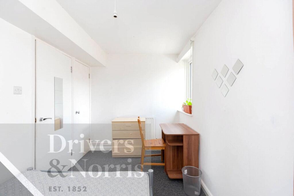 Apartment in London, Kentish Town - View 6