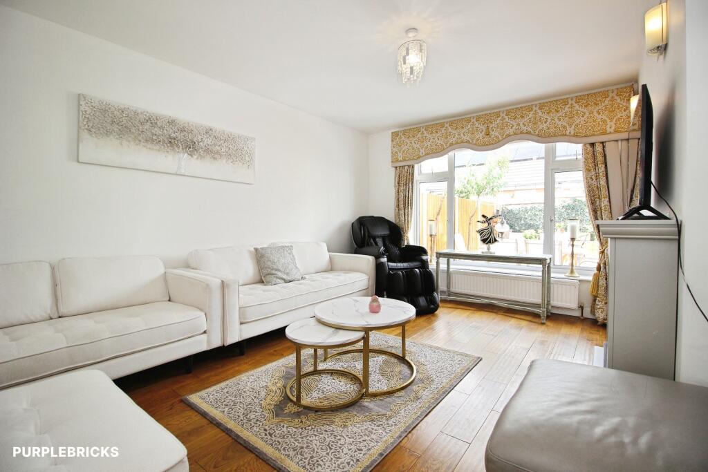 House in Wakefield - More