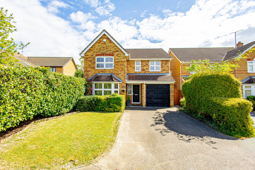 Canterbury Close, Rayleigh, SS6, Rayleigh