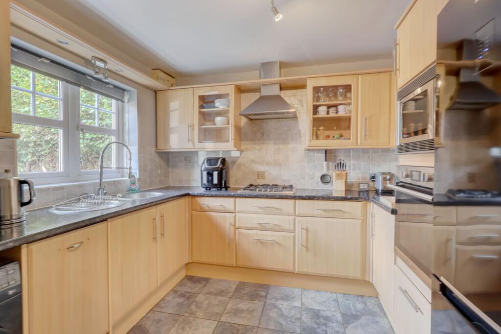 House in Hemel Hempstead - View 2