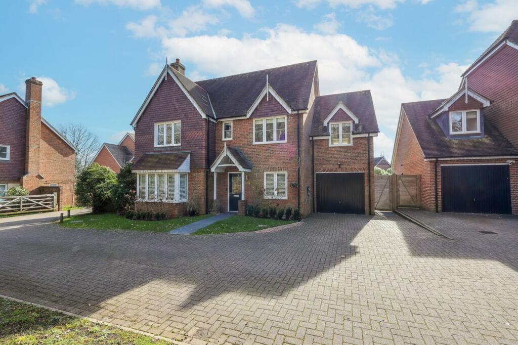 4-bed detached on Ryeland Road, Burgess Hill, RH15, £770,000
