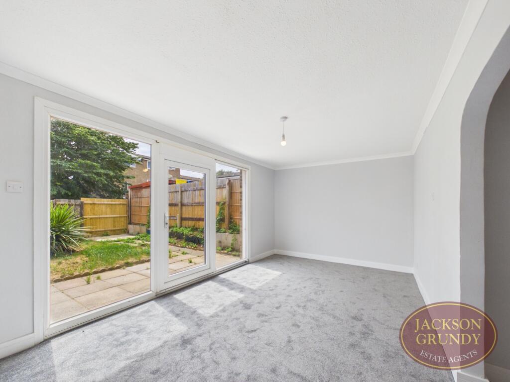 Pikemead Court, Blackthorn, NN3 8QB - View 5