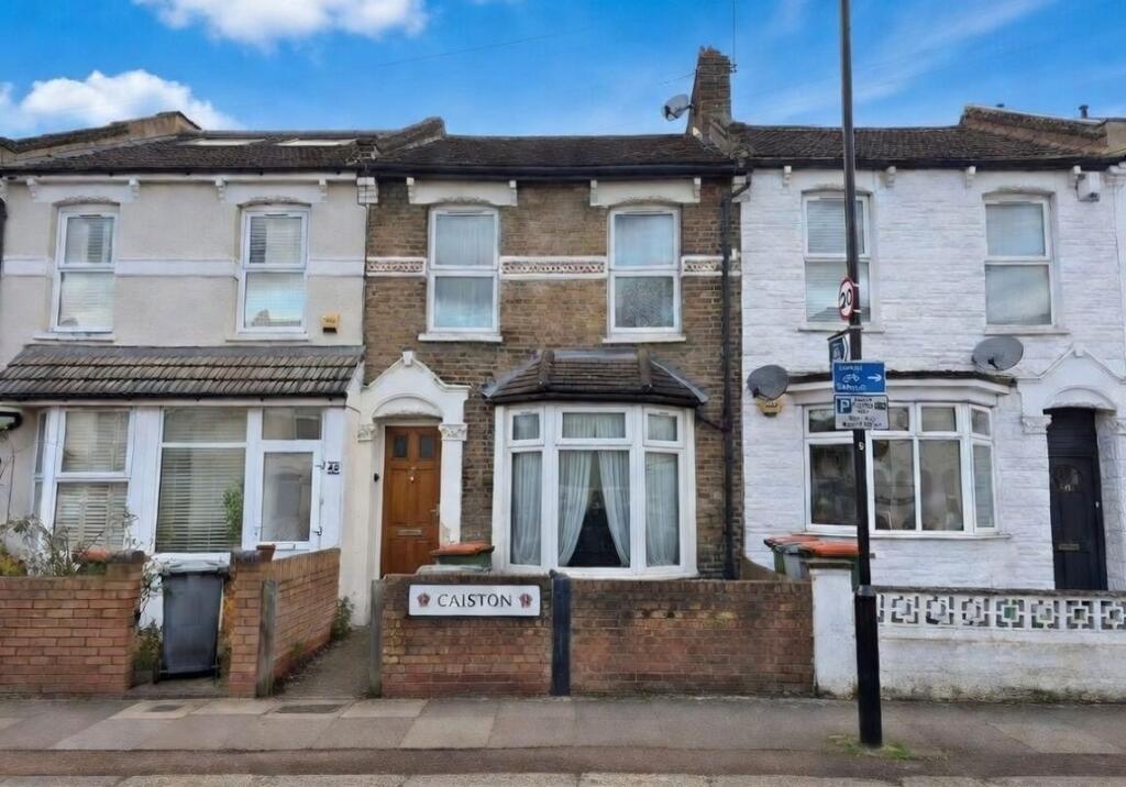 Main image of property: 48 Caistor Park Road, Stratford, London, E15 3PT