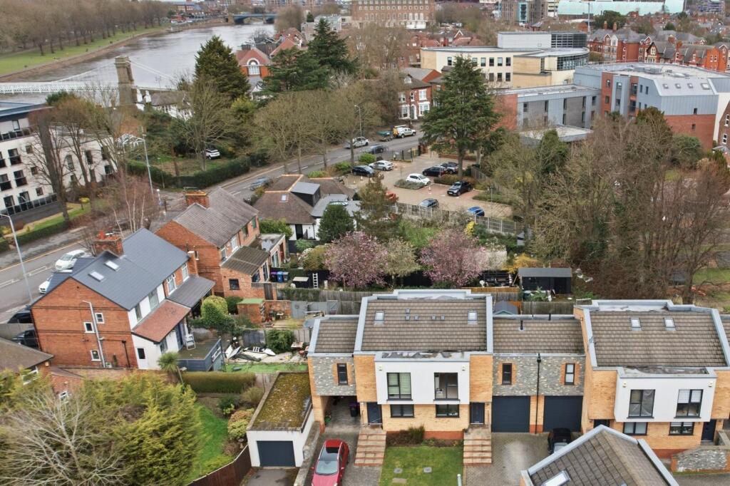 Grenville Drive, West Bridgford - View 2