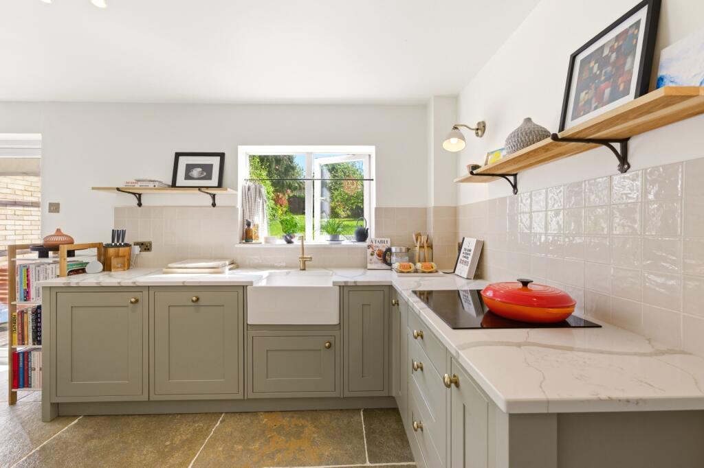 Additional image 5 of Garrard Way, Wheathampstead, St. Albans, Hertfordshire, AL4