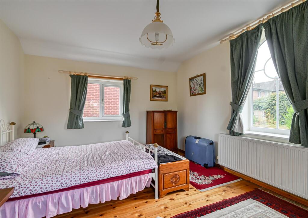 House in Bridgnorth, High Town, Oldbury - More
