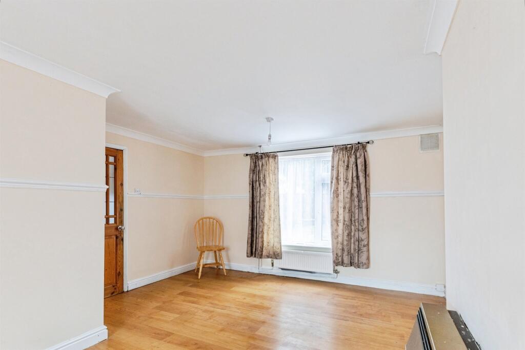 Ashley Avenue, Corby - View 2
