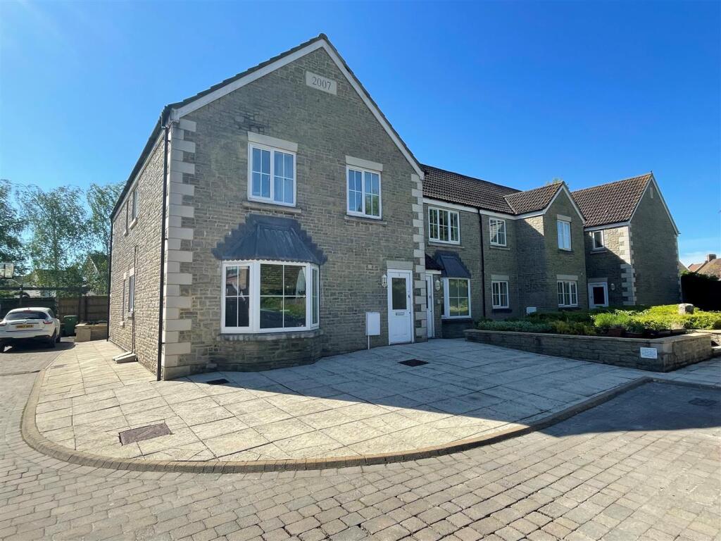 Main image of property: Hatters Close, Winterbourne, BRISTOL