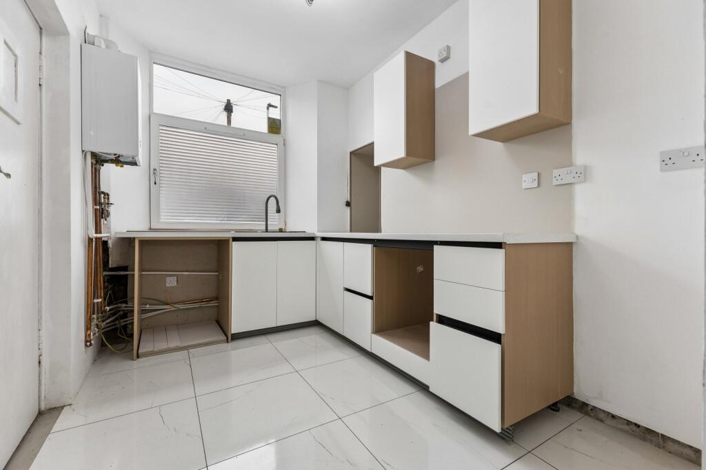 House in Falkirk - View 5
