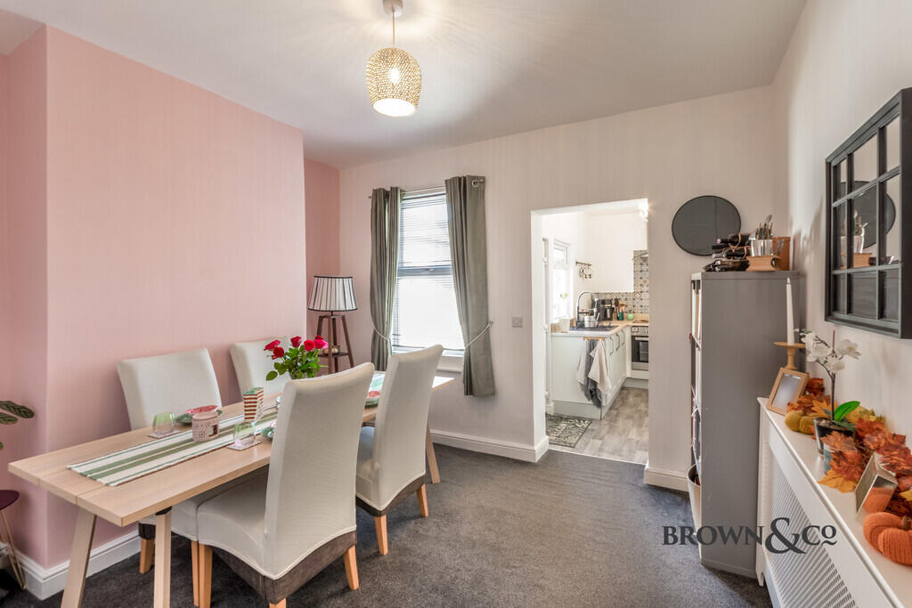 House in Bassetlaw, Nottinghamshire - View 4