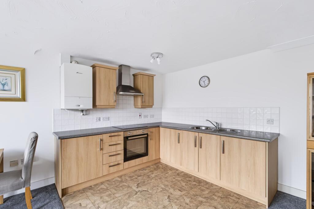 Apartment in Warrington - View 4