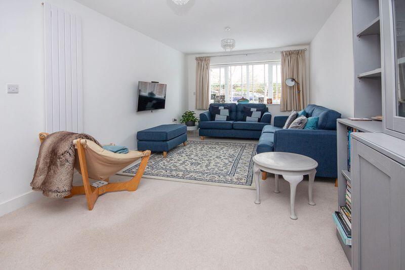 House in Southampton - View 3
