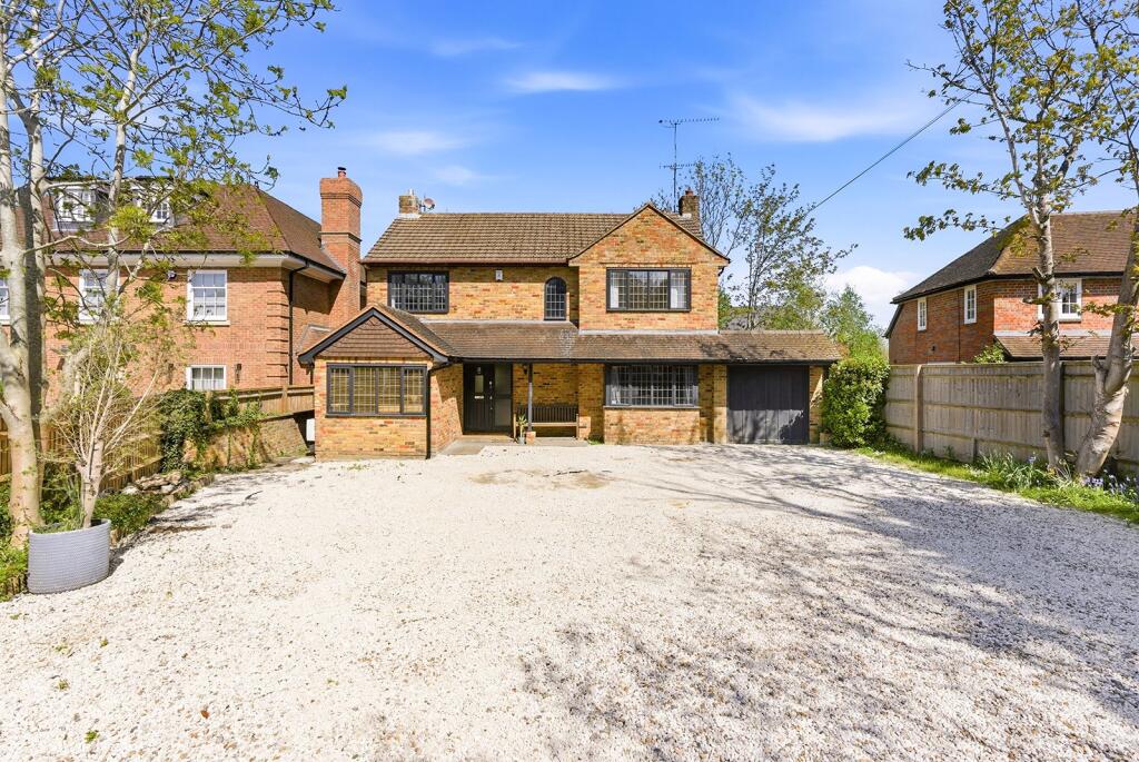 Main image of property: Candlemas Lane, Beaconsfield, Buckinghamshire, HP9