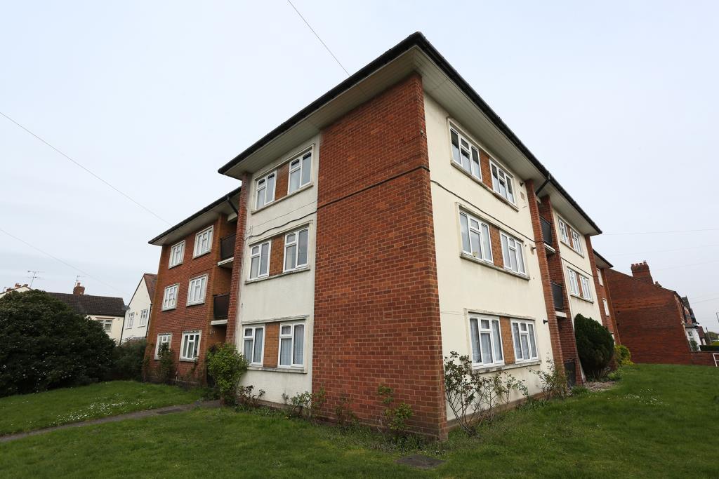 Main image of property: South Road, Stourbridge, DY8 3YJ