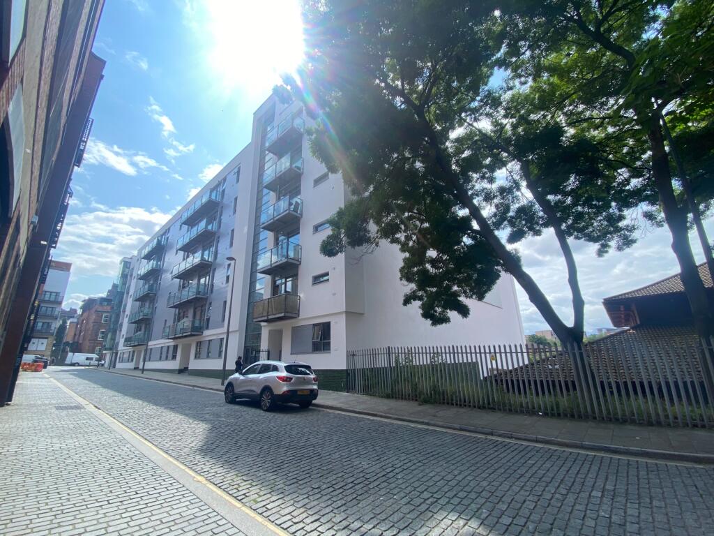 Apartment in Liverpool - View 5