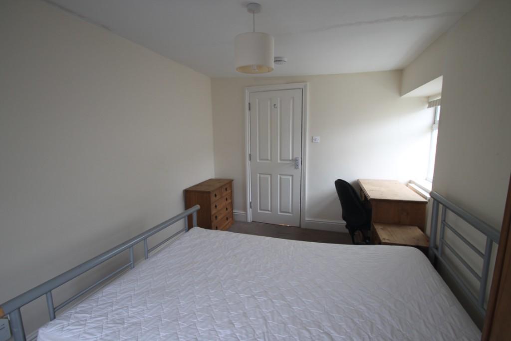 House in Plymouth - View 4