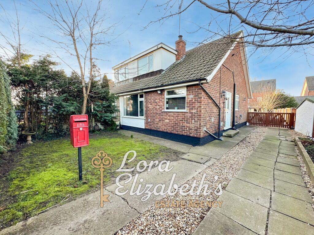 Main image of property: Park Hall Road, Mansfield Woodhouse, Nottinghamshire, NG19