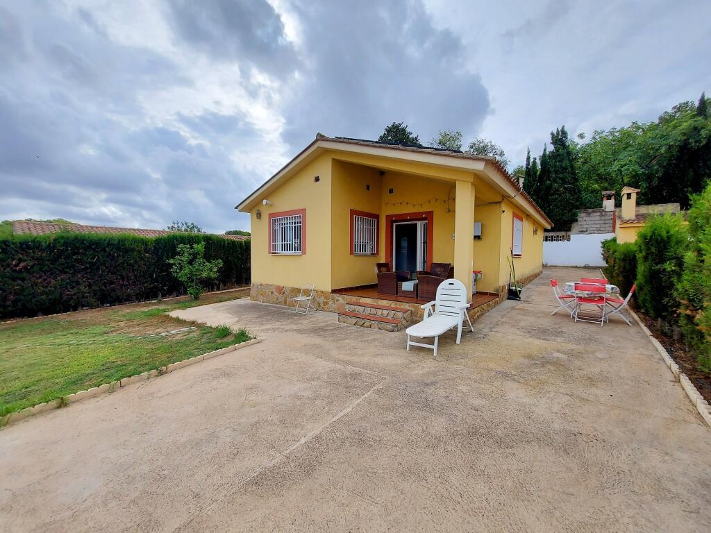 Main image of property: Valencia, Valencia, TurÃs