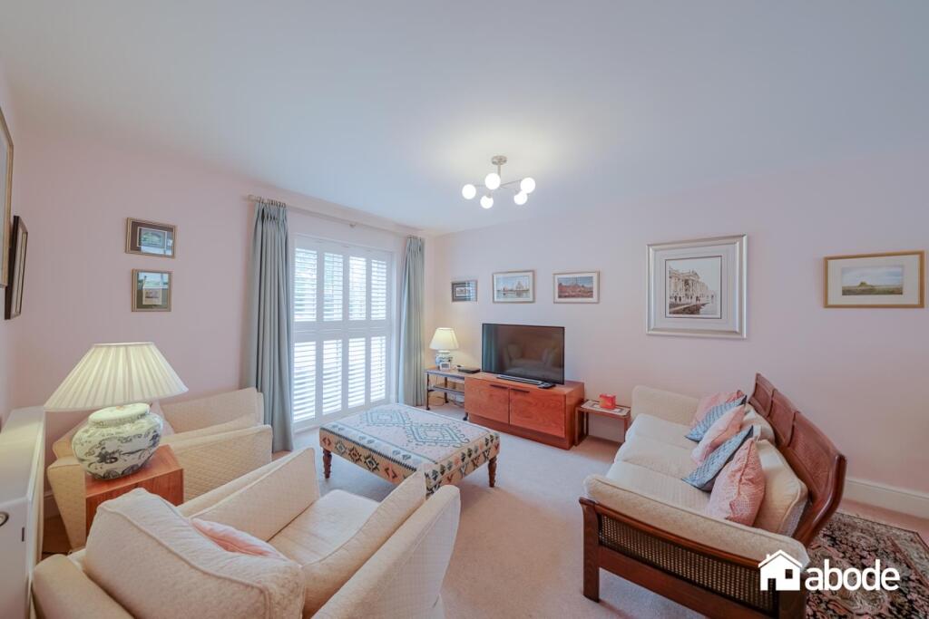 House in Sefton, Liverpool City Region - More