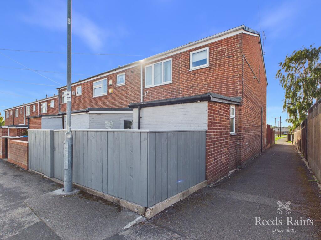 Main image of property: Greygarth Close, Bransholme, Hull, East Yorkshire, HU7