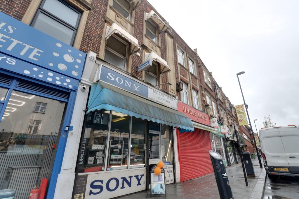 Main image of property: Croydon, Surrey, CR0