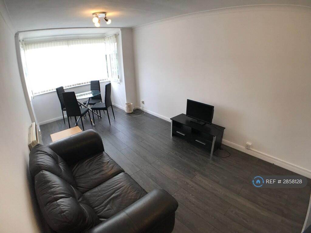 Main image of property: Rise Park, Nottingham, NG5