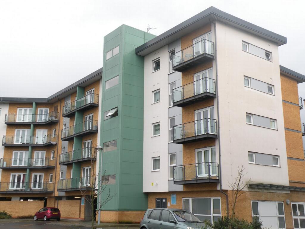 Parkhouse Court, Hatfield, AL10