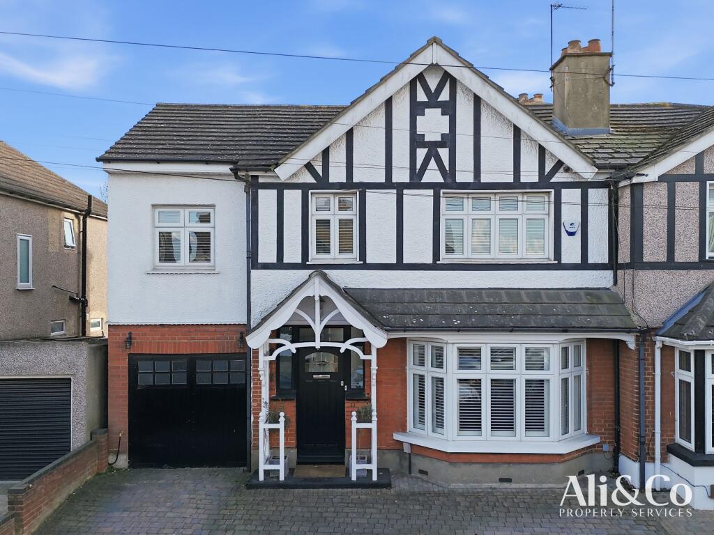 Main image of property: College Avenue, Grays
