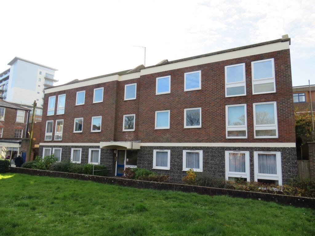 Main image of property: Recently Refurbished, New Orchard, Poole