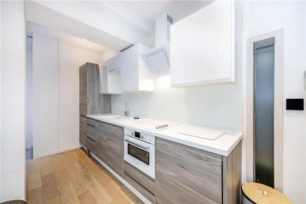 Apartment in London - View 4