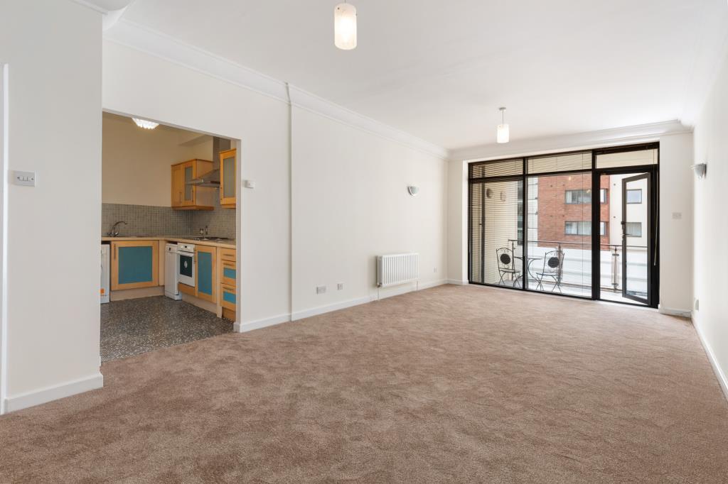Main image of property: 34 Aran House, Custom House Square, IFSC, Dublin 1, D01 R2C3