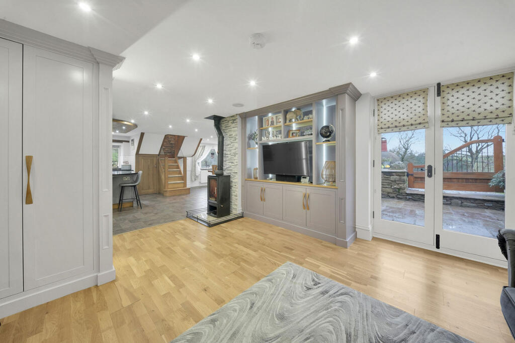 Additional image 16 of Hollin Hall, Colne, BB8