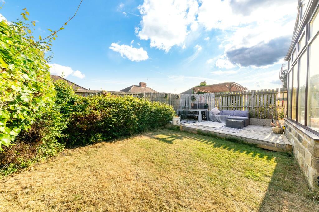House in Wakefield - View 2