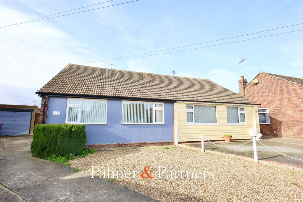 2-bed house on Eves Court, Harwich, Essex, CO12, £230,000