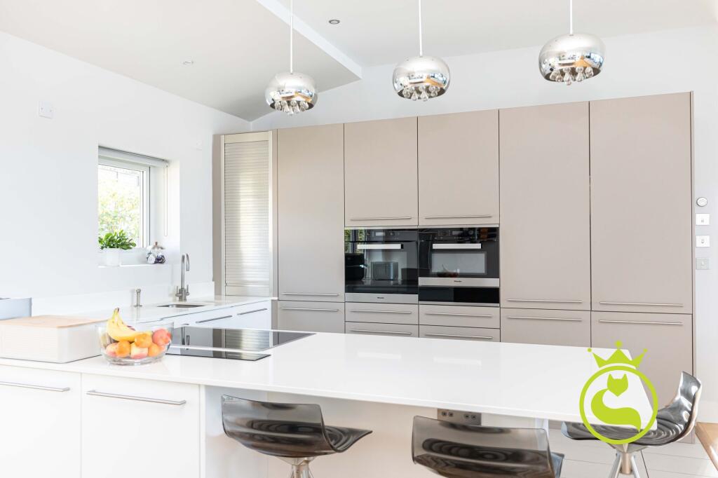 Additional image 5 of PANORAMIC VIEWS OF POOLE HARBOUR - Brownsea View Avenue, Lilliput, Poole BH14