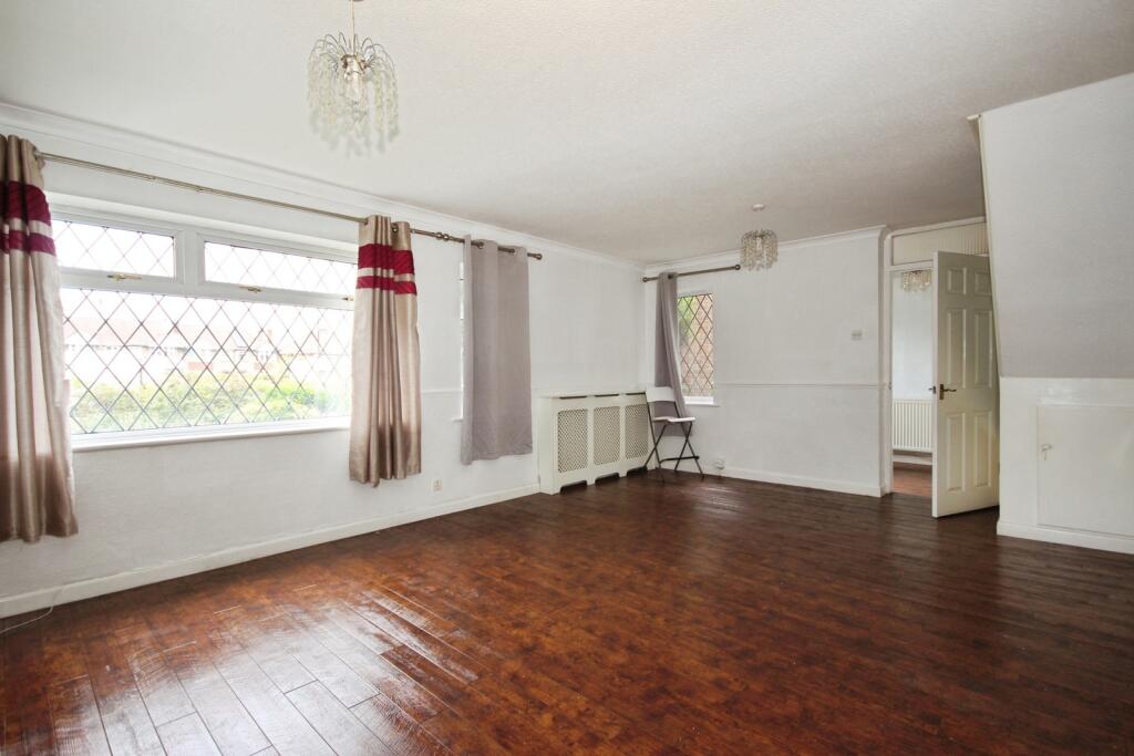 House in Coventry, Whoberley - More