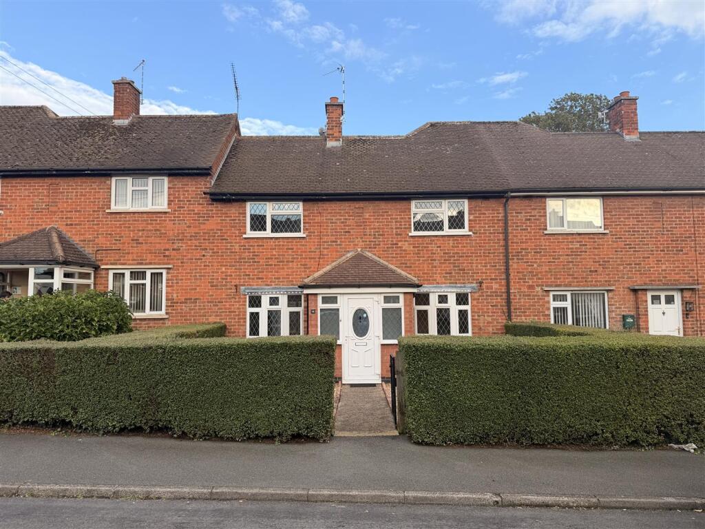 3-bed house on Cartwright Drive, Oadby, £260,000