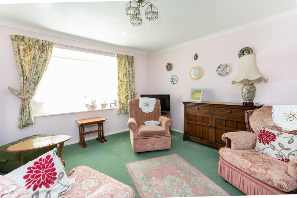 House in Hythe, Orchard Valley - View 4