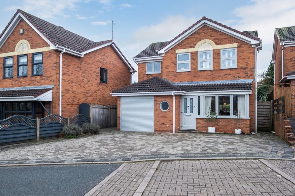 Main image of property: Heath View, Burntwood, WS7