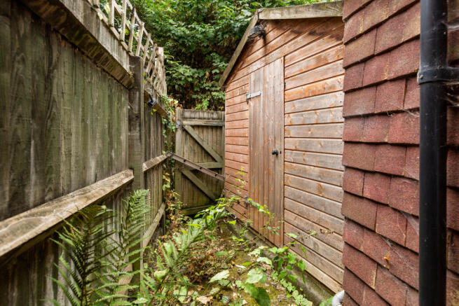Crossway House, 8 London Road, Reigate RH2 9HY