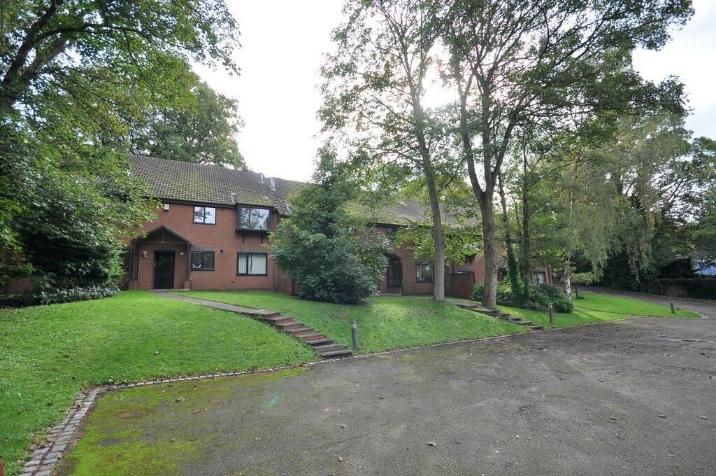 Main image of property: Swan Court, Stapenhill Road, Burton-on-Trent, Staffordshire, DE15