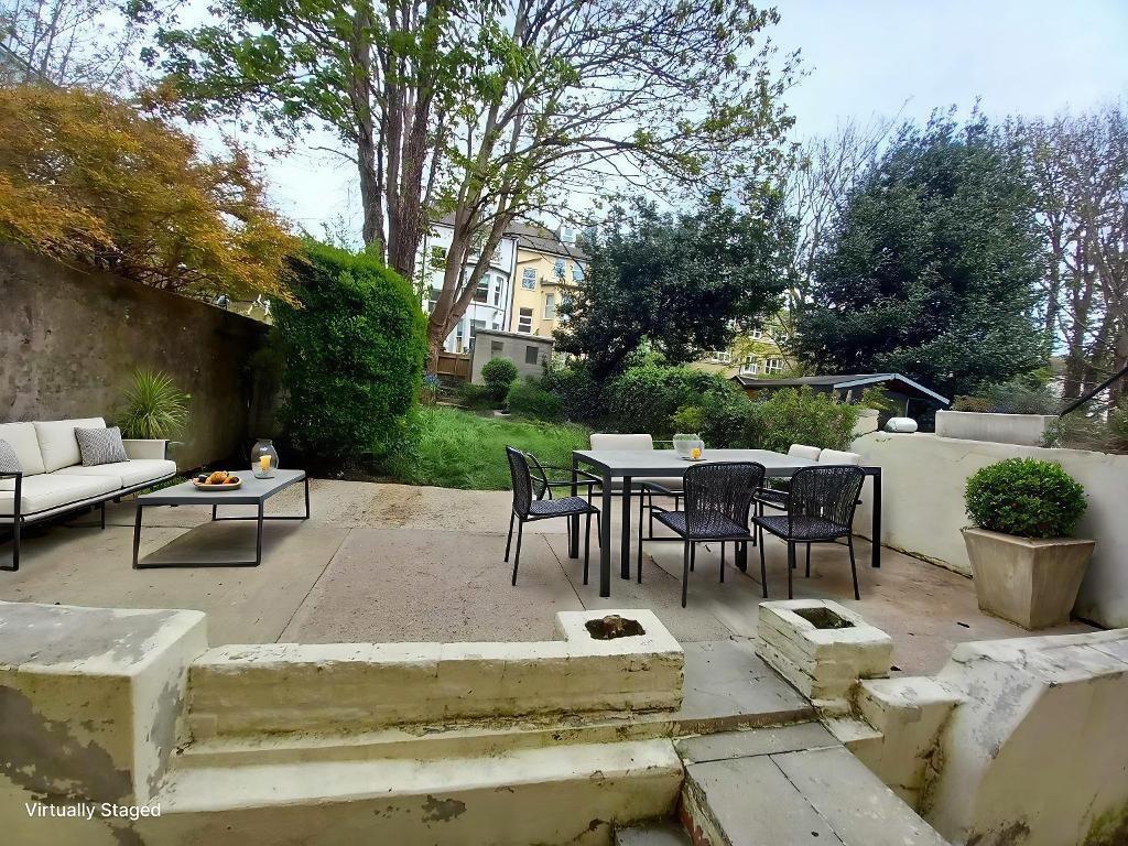 Apartment in St Leonards-on-Sea, St Leonards Green - View 5