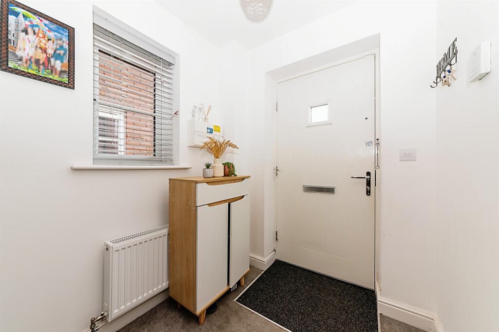 House in Kettering, Leisure Village - View 5