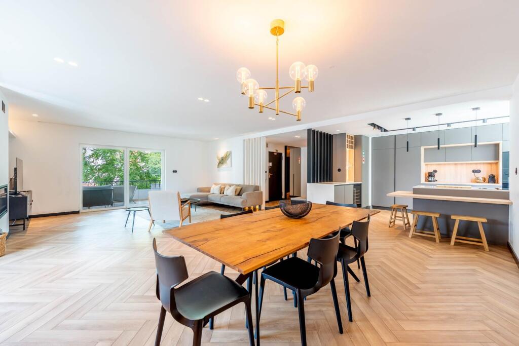 Main image of property: Lisbon, Cascais