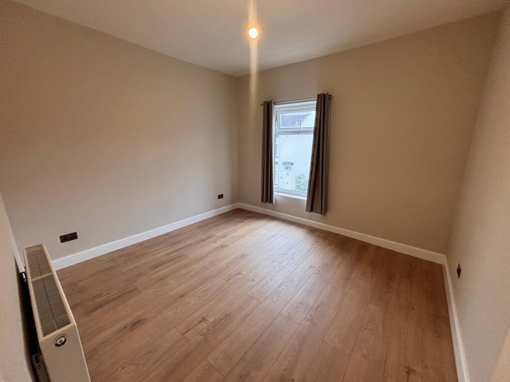 House in Hull, Kingston upon Hull - View 4