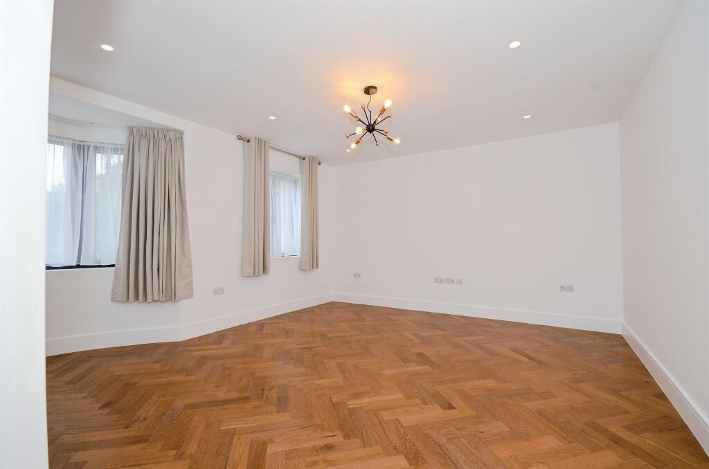 Additional image 7 of Mount Pleasant Lane, Bricket Wood, St. Albans