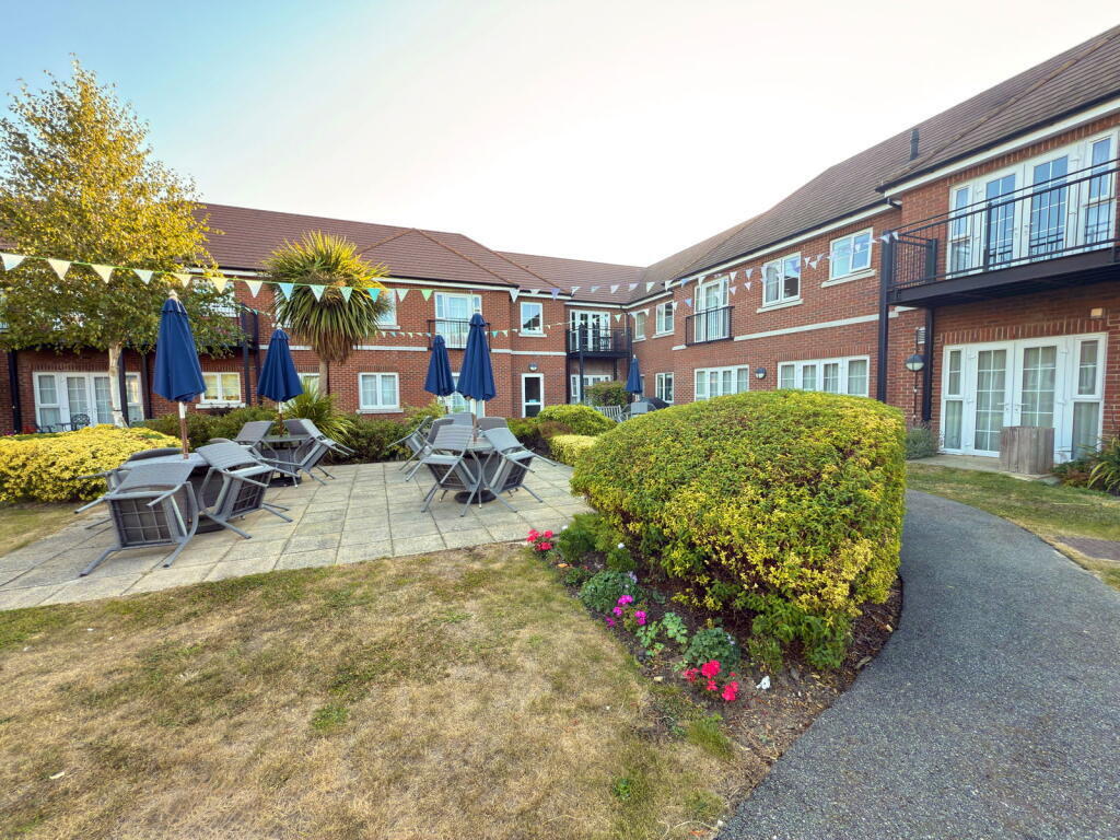 Main image of property: The Retreat, Princes Risborough, Buckinghamshire, HP27